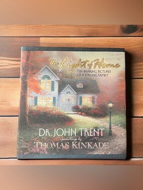 NEW The Light of Home Ten Inspiring Pictures of A Strong Family Trent/Kinkade